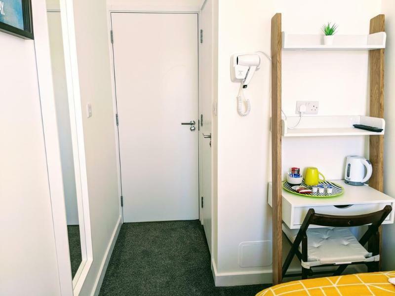 Lifestyle Wembar London Bagian luar foto